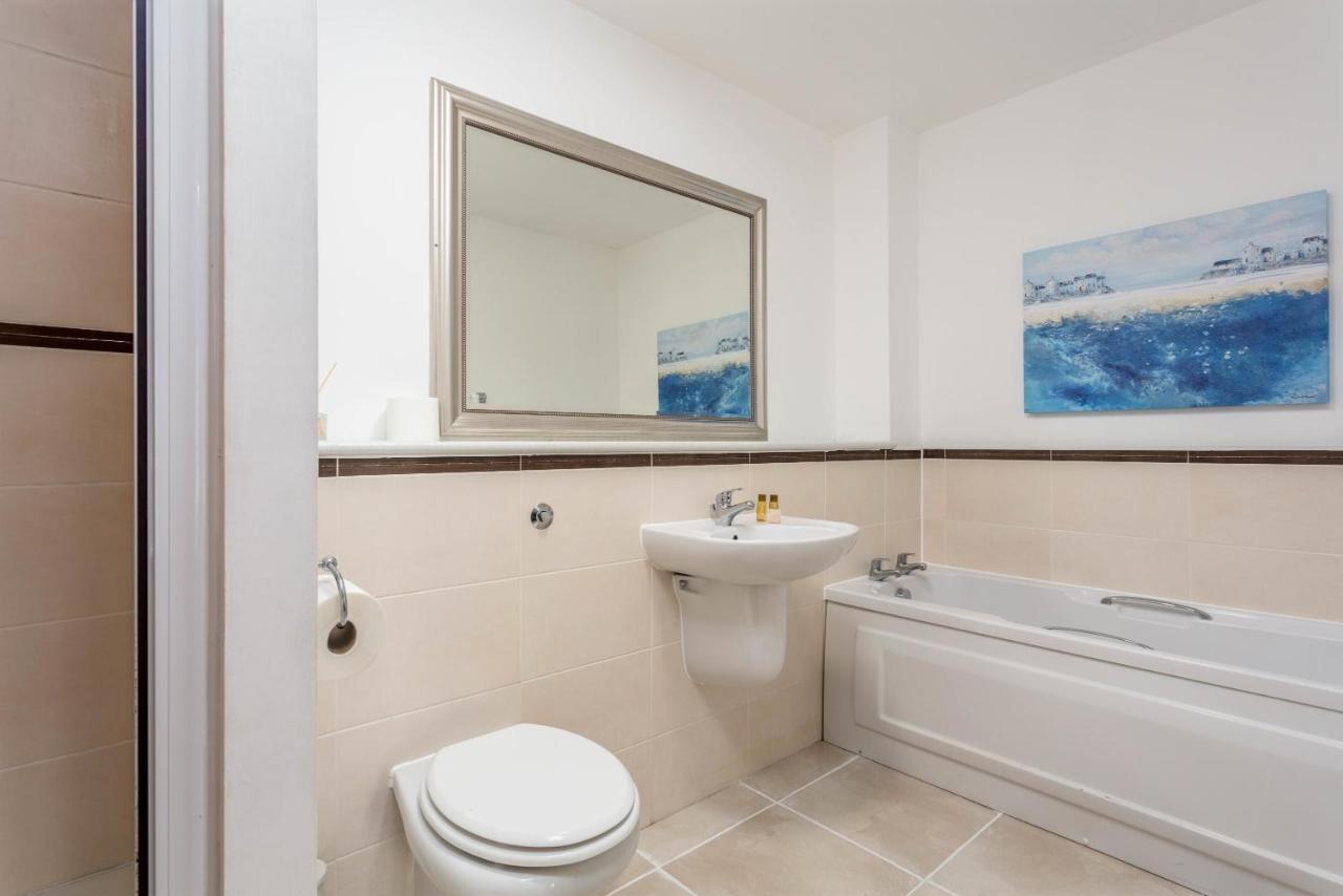 No27 The Barclay - Donnini Apartments Κιλμάρνοκ Εξωτερικό φωτογραφία